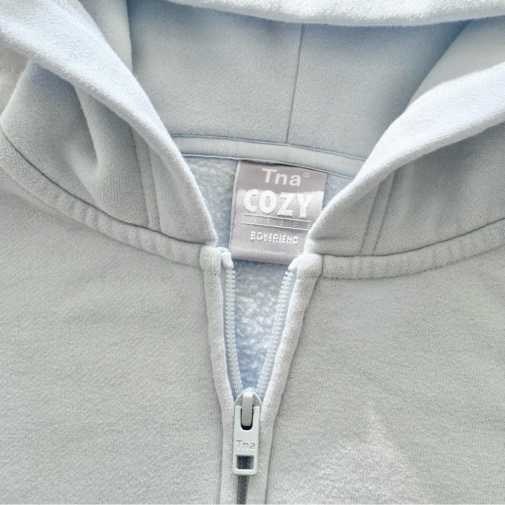 Aritzia Cozy Sweatfleece Boyfriend Boxy Zip Hoodie - Picture 4 of 7